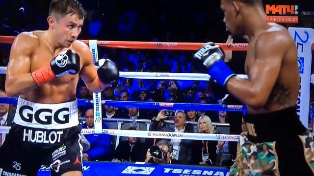 Нокдаун Джейкобса при первой серьезной атаке Головкина смотреть онлайн