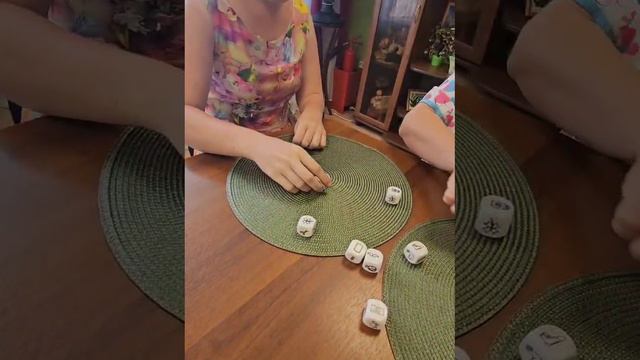 Кубики историй смотреть онлайн