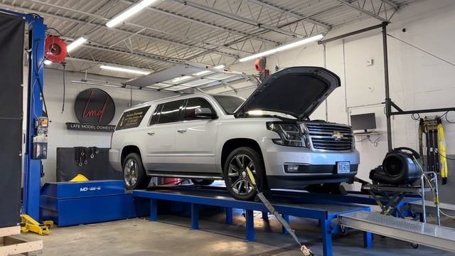 2015 Chevrolet Suburban 5.3 - Custom Dyno Tune смотреть онлайн