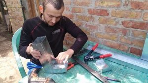 Бункерные кормушки. Кормушки для кроликов. Кормушки своими руками. Как сделать кормушку.