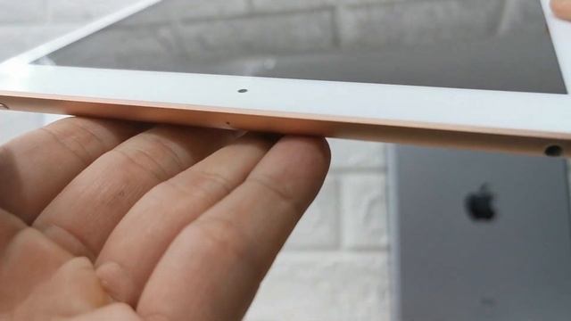 iPad 6 Wifi 32GB Exinter Gold UO LS смотреть онлайн