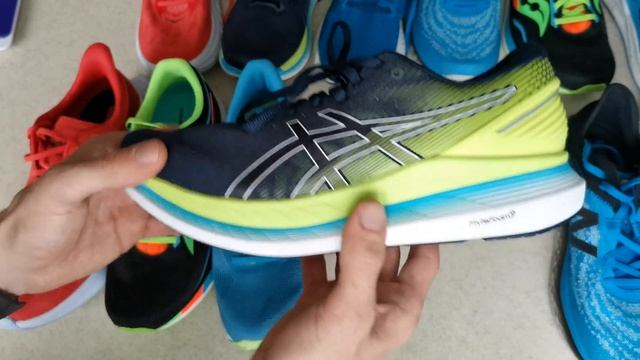 Делюсь первым впечатлением от нескольких пар кроссовок. Carbon x2, Endorphin Speed, 1080 v11 и т.д. смотреть онлайн