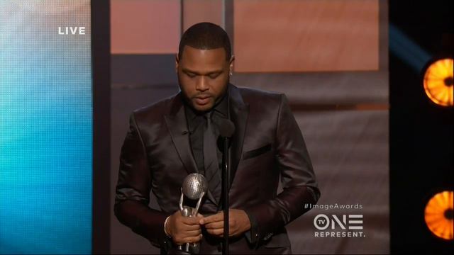 The 47th NAACP Image Awards: Anthony Anderson Wins! смотреть онлайн