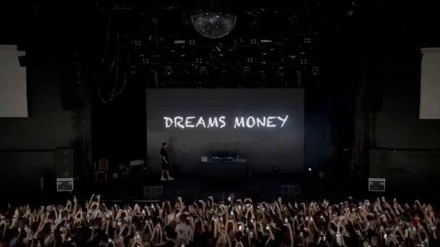 Промо к альбому Heronwater было показано перед выступлением артиста