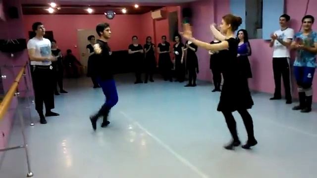 31 01 2015 Произвольный танец Лезгинка видео Как танцевать лезгинку Уроки танца смотреть онлайн