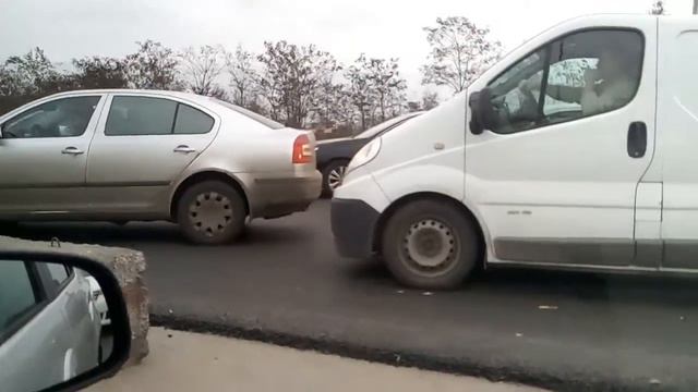 Вечные пробки в п. Глеваха, Киевской обл. смотреть онлайн