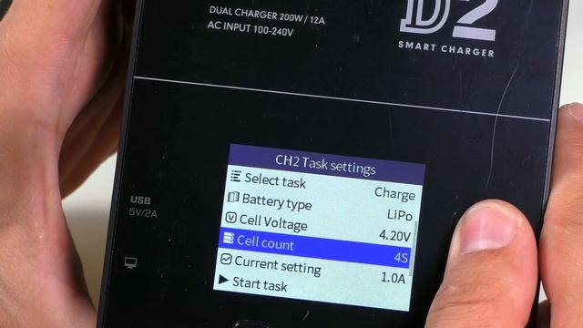 Офигенная зарядка iSDT D2 200W 20A смотреть онлайн