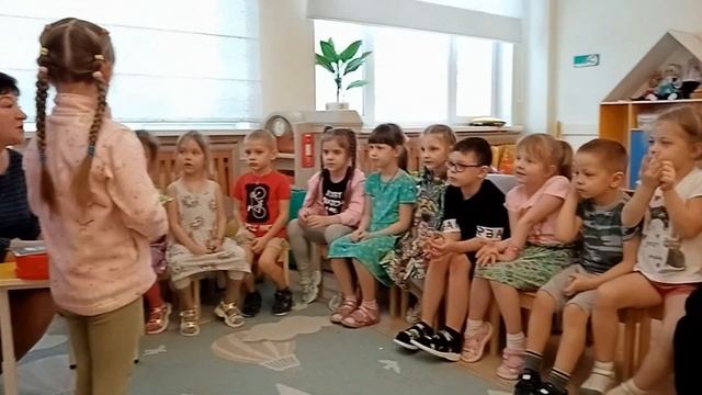 МОТЫЛЕК, Викторина по сказкам К. Чуковского "Мы любим сказки" смотреть онлайн