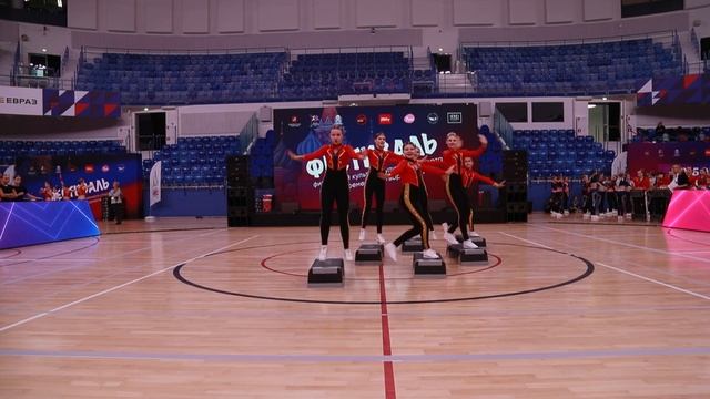 ЭКСТРИМ г. Новороссийск Степ-аэробика. Юниоры, юниорки (14-16л) Отборочный тур смотреть онлайн