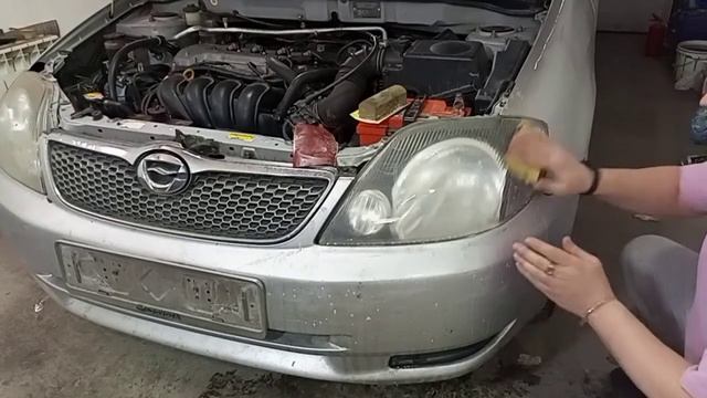 Toyota Corolla 120 востанавил прозрачность фар (Филдер ) смотреть онлайн