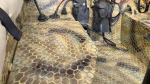 Лодка болотоход.