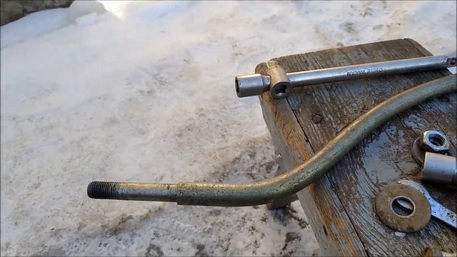 Залетел в яму сместилось колесо.Что делать?Жизнь Колхозника смотреть онлайн