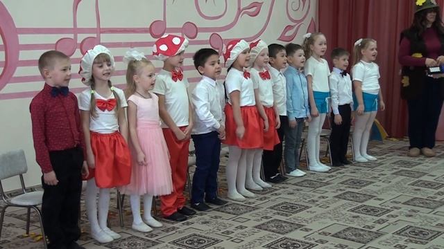 Сюжет от 23.10.2019: «Праздник осени» в детском саду №6 смотреть онлайн