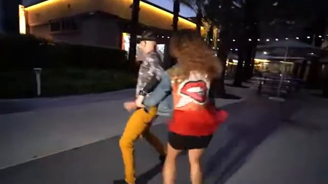 Ataca y La Alemana Salsa Dance смотреть онлайн