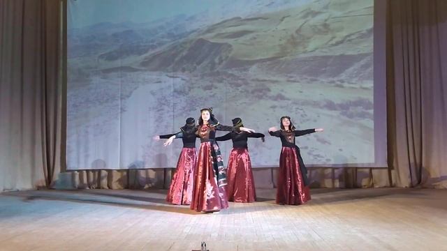 Грузинский танец "Ачарули" смотреть онлайн