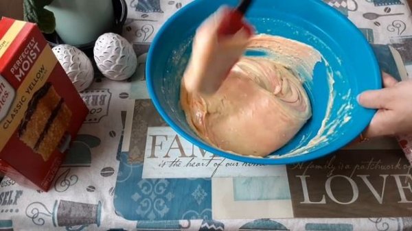 Homemade raspberry +blueberry pink velvet cake???Торт "розовый бархат с малиной и черникой"