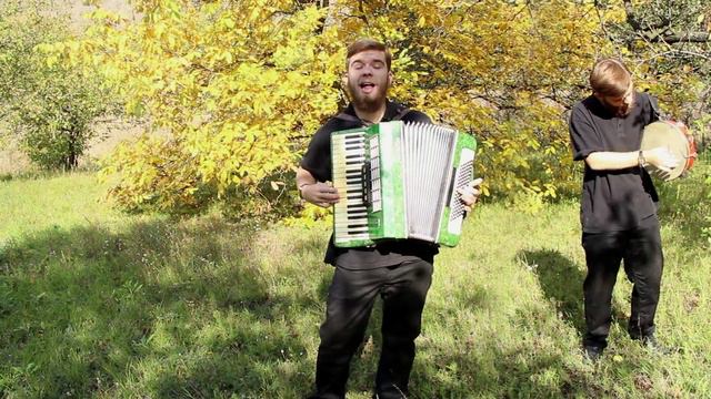 EZAC_04 – Irish folk song «Star Of The County Down» accordion cover (+ bodhràn) | Аккордеон-кавер смотреть онлайн