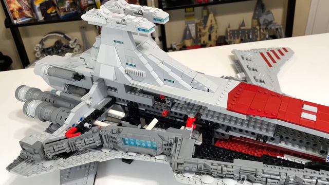 $700 LEGO Star Wars UCS VENATOR Custom Set Review! (Republic Bricks) смотреть онлайн