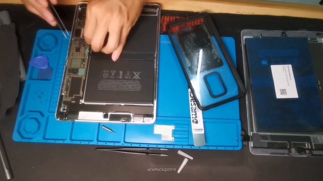 iPad Pro 9.7 battery replacement 2019 смотреть онлайн