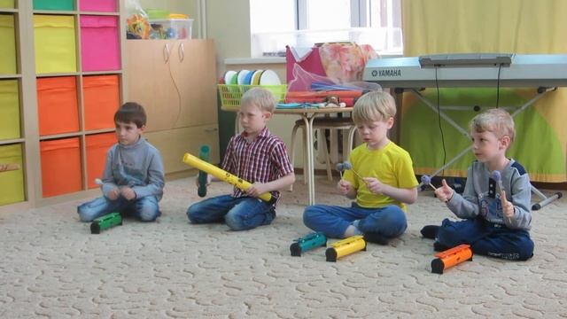 "Мостик". Чешская народная песня. Этап I. "Собираем" партитуру - учим мелодию припева поэлементно. смотреть онлайн