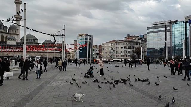 Площадь Таксим - пульс Стамбула смотреть онлайн