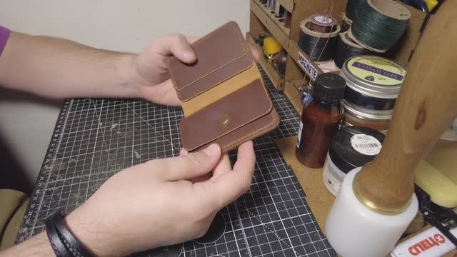 Мини кошелек Крейзи темный смотреть онлайн