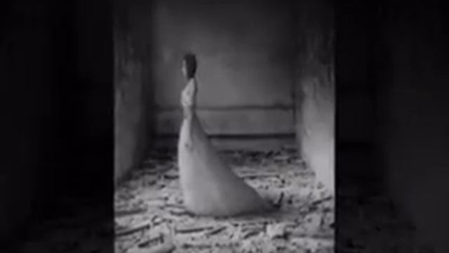 Deasonika _ La stanza Brucia смотреть онлайн