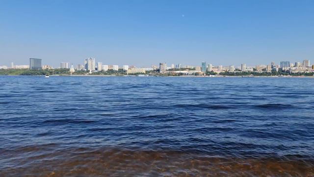 Кина не будет: в Самаре натягивают стропу через Волгу для канатоходца из Австрии смотреть онлайн