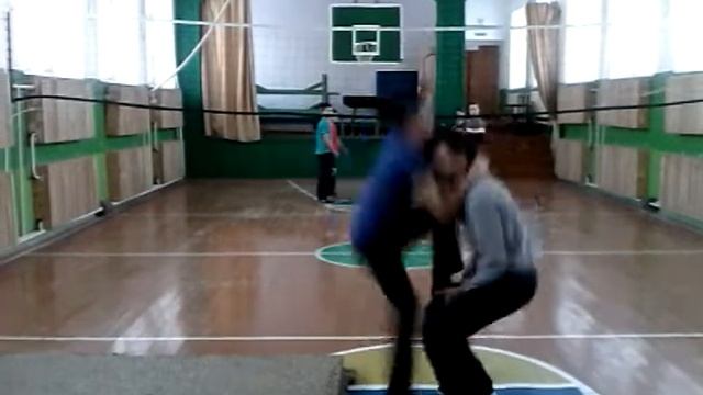 Как сделать сальто назад