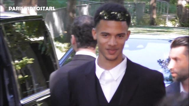 Luka Elsner, Amir Richardson ( Le Havre ) @ Paris 28 mai 2023 gala Trophées UNFP смотреть онлайн