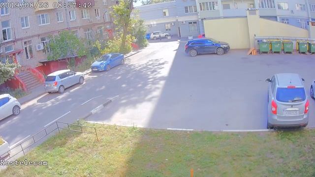 Поджог мусорного контейнера в Липецке смотреть онлайн