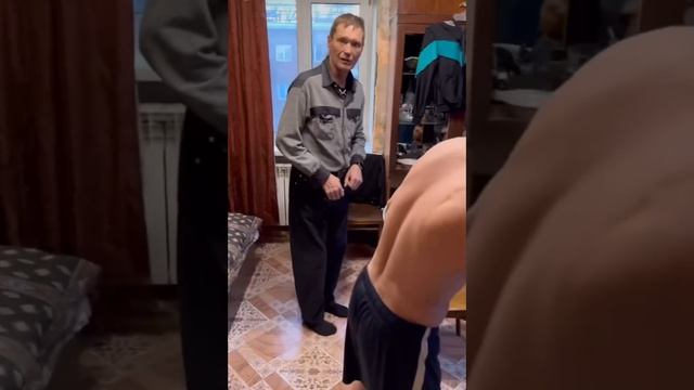 Безумный Паша Иришка Чики-Пики Саня бык и Олег монгол смотреть онлайн