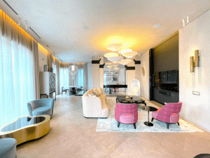 Дизайнерский ремонт! 4-комн. квартира в аренду, 209 м² (ID 45804)
