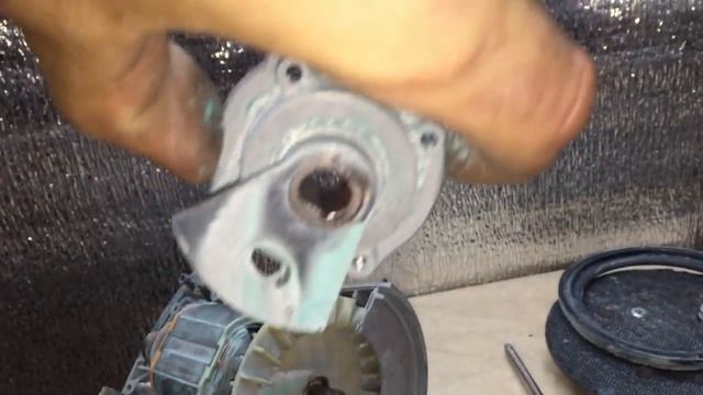 Неисправность эксцентриковой шлифовальной машины Интерскол (ЭШМ 125) и её решение. смотреть онлайн