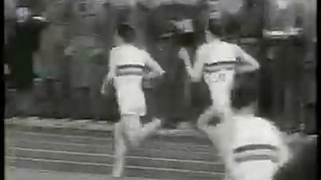 British Track Star Roger Bannister 1954 смотреть онлайн
