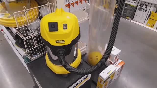 Лучший строительный пылесос до 10000. Karcher WD 3 P. смотреть онлайн