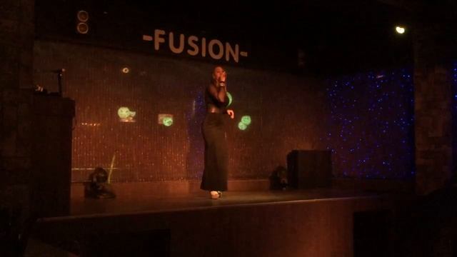 Ёлка - Прованс (поет Виктория Райкина) смотреть онлайн