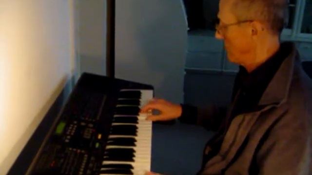 Markus am Keyboard 2 смотреть онлайн