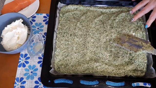 Шпинатный Рулет с Красной Рыбой.#праздничная_закуска #новогодние_рецепты_2021 смотреть онлайн