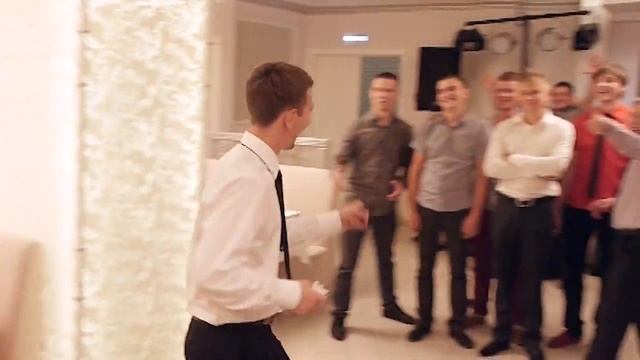 Кому же на свадьбе достанется букет невесты. смотреть онлайн