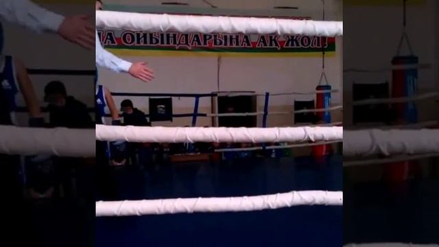 Жезказган Бокс мектеби (Miras Tulepbergenov) смотреть онлайн