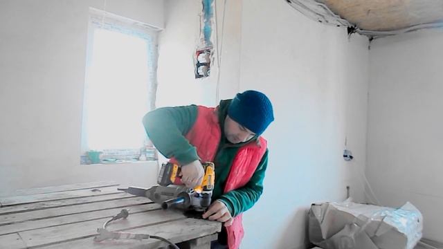 Как снять зажатый диск на болгарке. супер лайфхак!!! смотреть онлайн