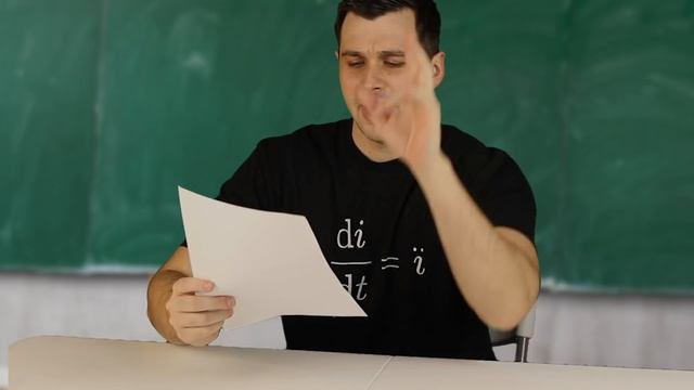 STEM students in non STEM classes be like... смотреть онлайн