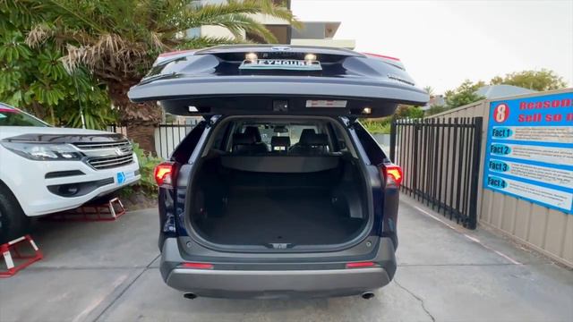 2020 TOYOTA RAV4 AWD CRUISER HYBRID смотреть онлайн