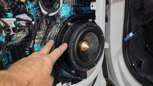 Акустическая подготовка дверей под автозвук на примере автомобиля  VW Atlas (Teramont)