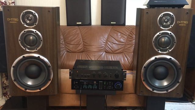 Onkyo D-77XG / Corona - Try Me Out / Teaser 5 смотреть онлайн