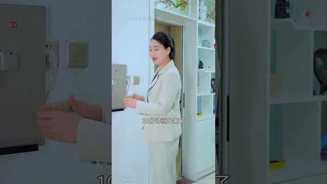白眼狼丈夫根本不理解媳妇的辛苦，还疯狂挖苦媳妇，不料媳妇两句话让他后悔【芳姐】 смотреть онлайн