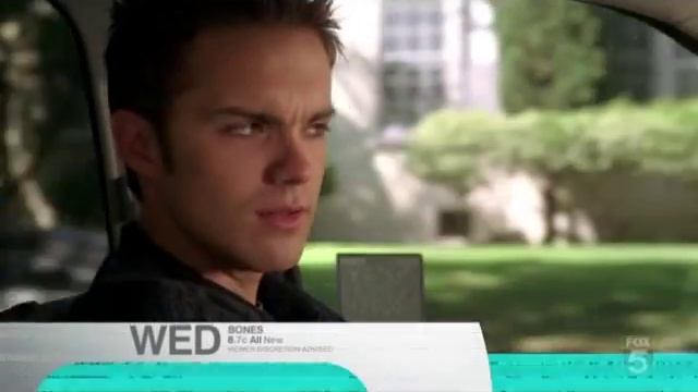 Scene from Terminator Sarah Connor Chronicles Season 2 Episode 9 Complications смотреть онлайн