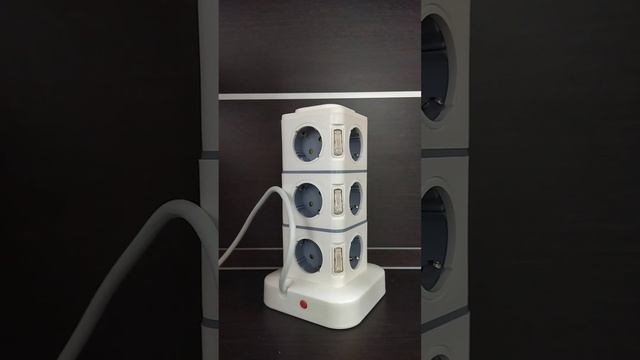 Удлинитель для дома и офиса. 12 розеток + 4 USB. смотреть онлайн