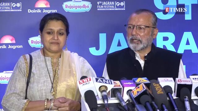 Tanushree-Nana Row : Varun Dhawan, Swara Bhasker, Pooja Bhatt and others react смотреть онлайн